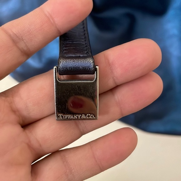 TIFFANY & CO. - Picture 3 of 15